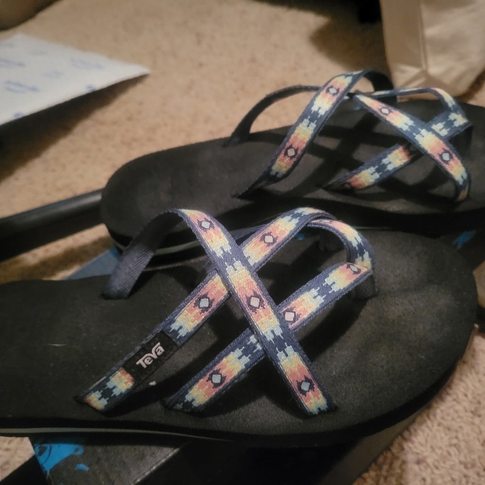 Teva sandals blue -  size 7 - great condition